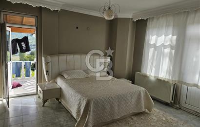 KAYTAZDEREDE 742 M2 ARSA İÇERİSİNDE SATILIK BAKIMLI TRİPLEKS VİLLA! 