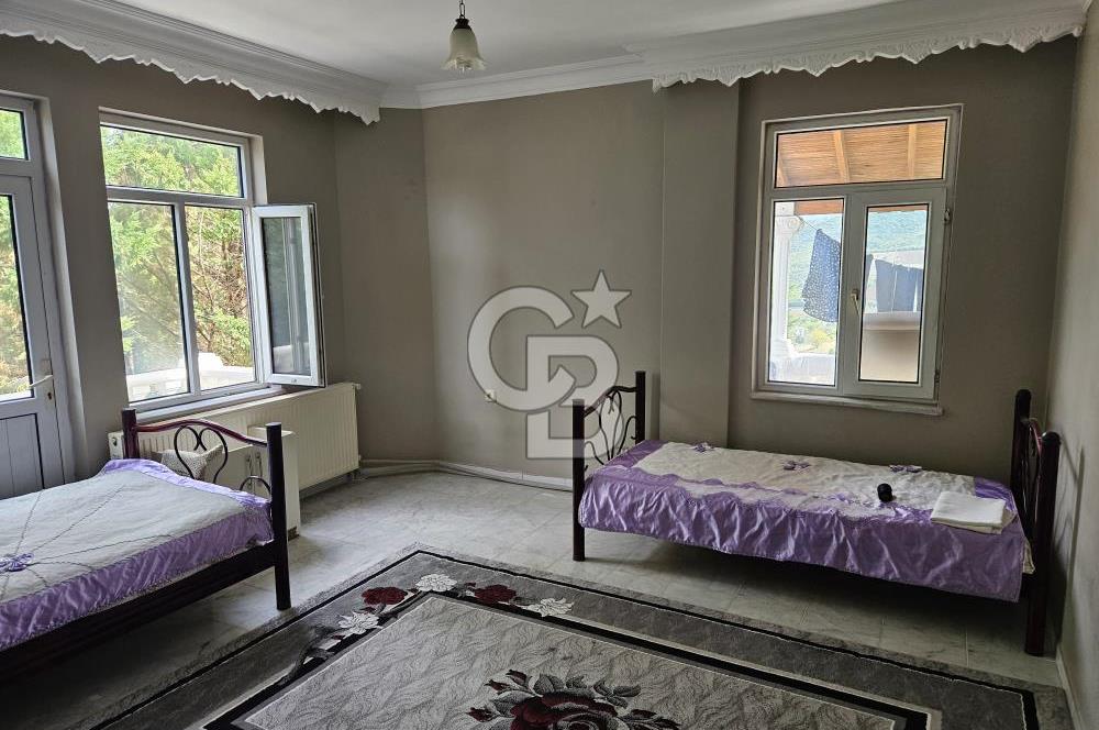 KAYTAZDEREDE 742 M2 ARSA İÇERİSİNDE SATILIK BAKIMLI TRİPLEKS VİLLA! 