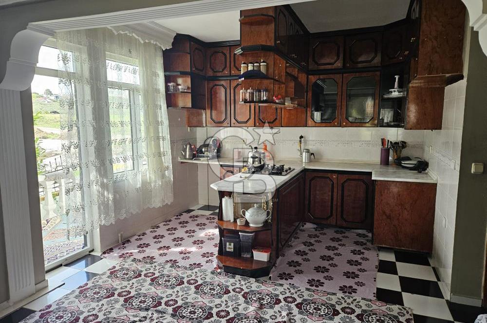 KAYTAZDEREDE 742 M2 ARSA İÇERİSİNDE SATILIK BAKIMLI TRİPLEKS VİLLA! 