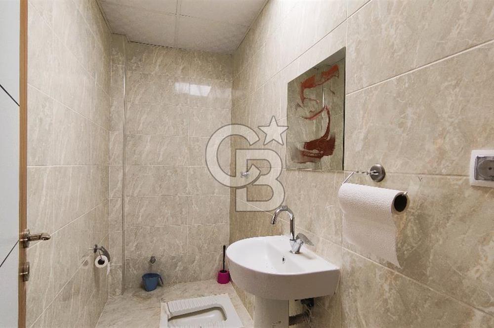 Serbest Bölge Girişinde Satılık 4 Katlı İşyeri 