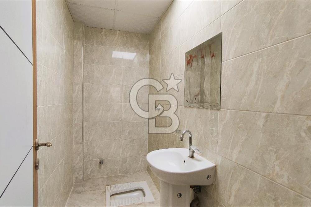 Serbest Bölge Girişinde Satılık 4 Katlı İşyeri 