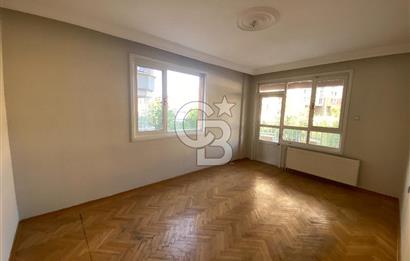 Çankaya İşçi Blokları'nda Merkezi Konumda 3+1 Kiralık Daire - 3 Cepheli, Geniş Balkonlu