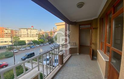Çankaya İşçi Blokları'nda Merkezi Konumda 3+1 Kiralık Daire - 3 Cepheli, Geniş Balkonlu