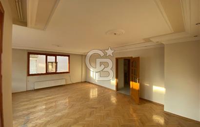 Çankaya İşçi Blokları'nda Merkezi Konumda 3+1 Kiralık Daire - 3 Cepheli, Geniş Balkonlu