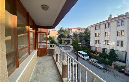 Çankaya İşçi Blokları'nda Merkezi Konumda 3+1 Kiralık Daire - 3 Cepheli, Geniş Balkonlu