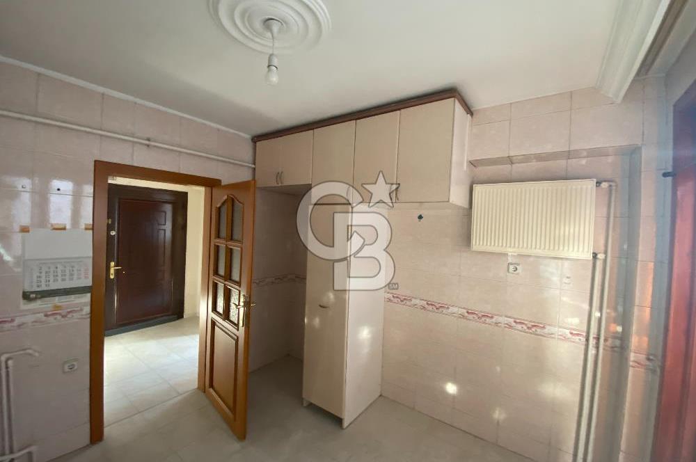 Çankaya İşçi Blokları'nda Merkezi Konumda 3+1 Kiralık Daire - 3 Cepheli, Geniş Balkonlu