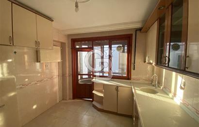 Çankaya İşçi Blokları'nda Merkezi Konumda 3+1 Kiralık Daire - 3 Cepheli, Geniş Balkonlu
