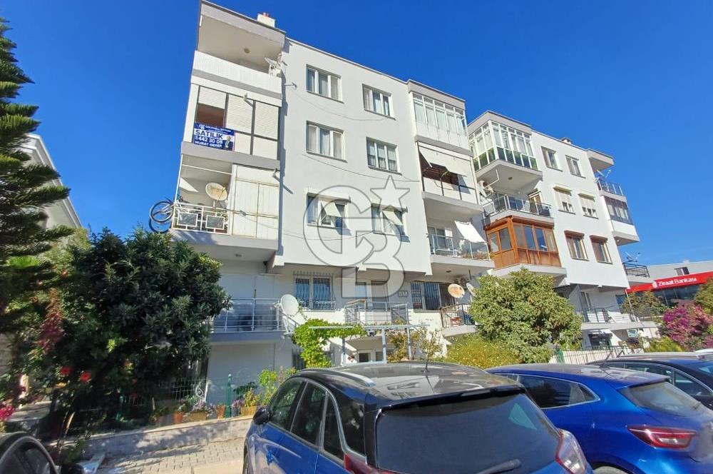 GÜZELBAHÇE SAHİLİNDE, DENİZ MANZARASINI GÖREN 140m² 3+1 DAİRE