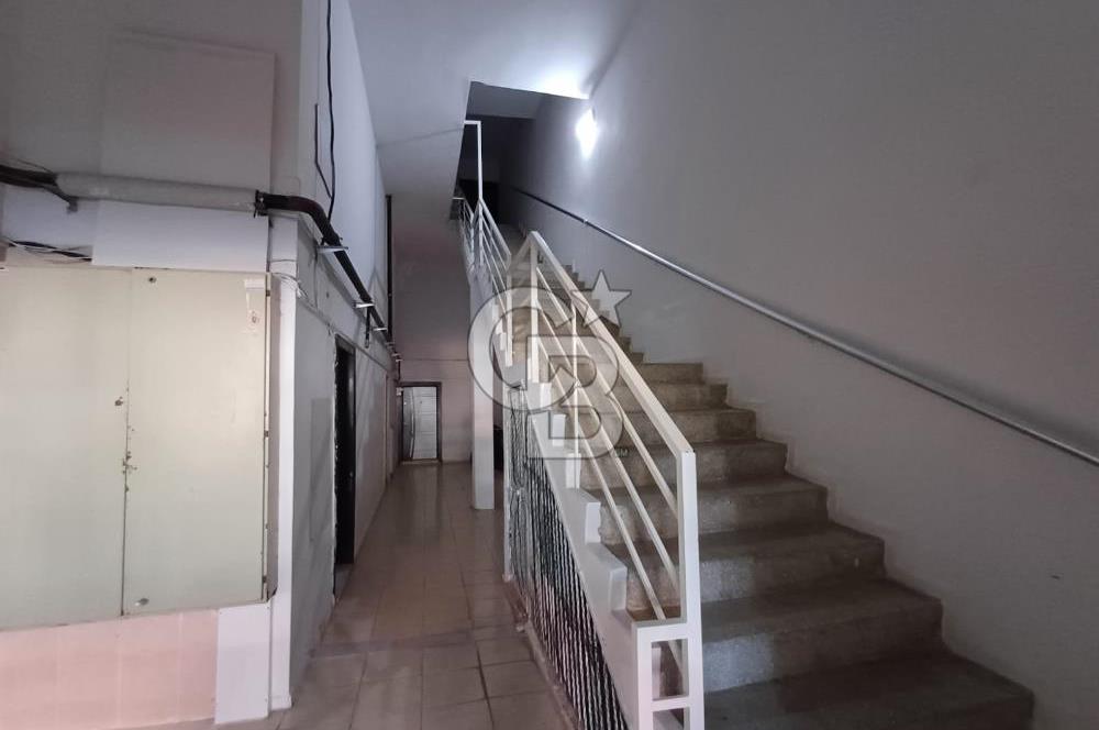 GÜZELBAHÇE SAHİLİNDE, DENİZ MANZARASINI GÖREN 140m² 3+1 DAİRE