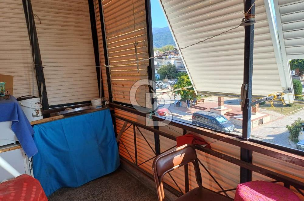 GÜZELBAHÇE SAHİLİNDE, DENİZ MANZARASINI GÖREN 140m² 3+1 DAİRE