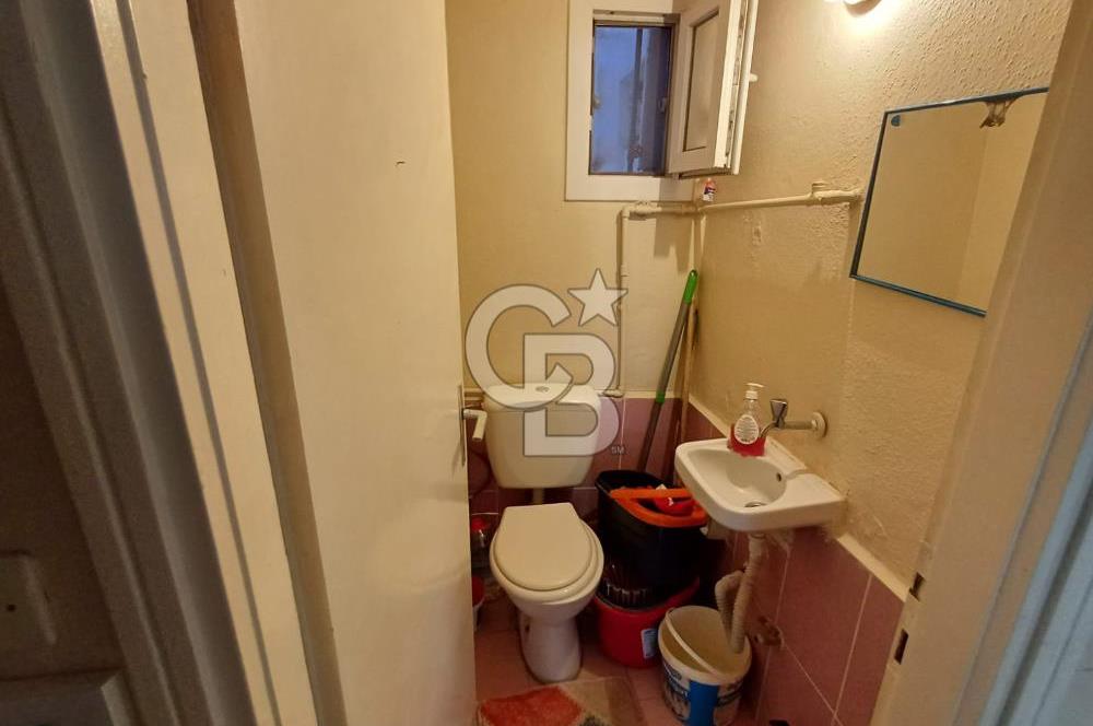 GÜZELBAHÇE SAHİLİNDE, DENİZ MANZARASINI GÖREN 140m² 3+1 DAİRE