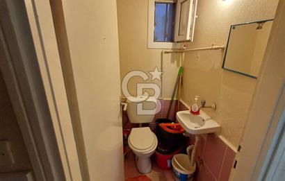 GÜZELBAHÇE SAHİLİNDE, DENİZ MANZARASINI GÖREN 140m² 3+1 DAİRE