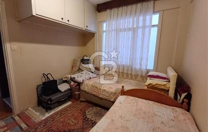 GÜZELBAHÇE SAHİLİNDE, DENİZ MANZARASINI GÖREN 140m² 3+1 DAİRE