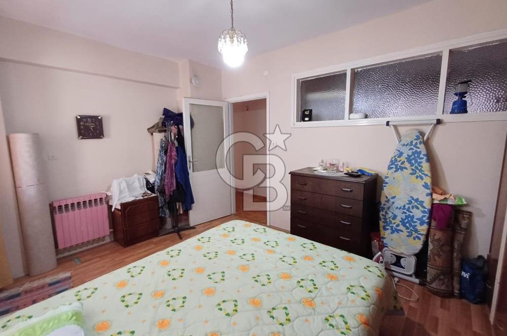 GÜZELBAHÇE SAHİLİNDE, DENİZ MANZARASINI GÖREN 140m² 3+1 DAİRE