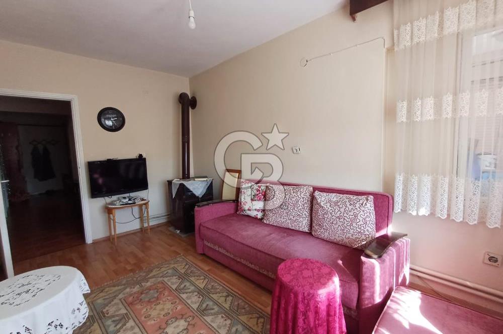 GÜZELBAHÇE SAHİLİNDE, DENİZ MANZARASINI GÖREN 140m² 3+1 DAİRE
