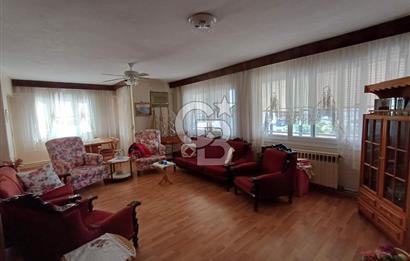 GÜZELBAHÇE SAHİLİNDE, DENİZ MANZARASINI GÖREN 140m² 3+1 DAİRE