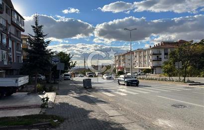Bostancık Caddesi Üzerinde 300m2 Satılık Dükkan