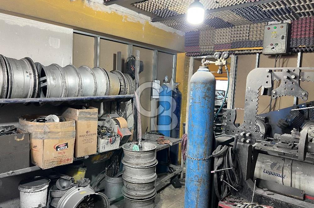 Bostancık Caddesi Üzerinde 300m2 Satılık Dükkan