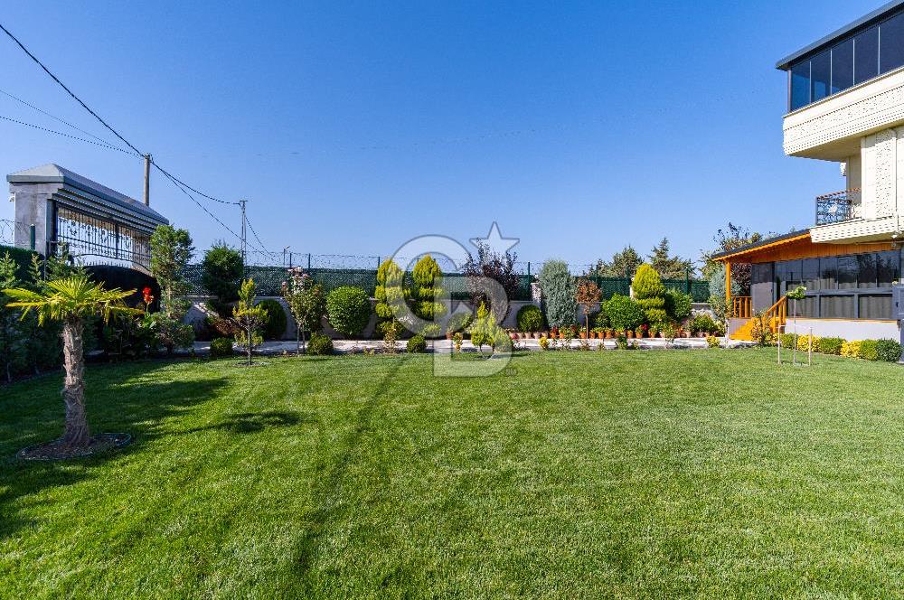 İstanbul Çatalca İzzettin'de 6+2 Full Eşyalı Satılık Villa