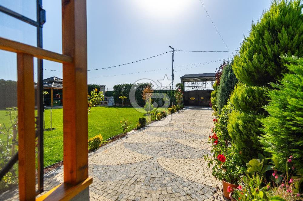İstanbul Çatalca İzzettin'de 6+2 Full Eşyalı Satılık Villa