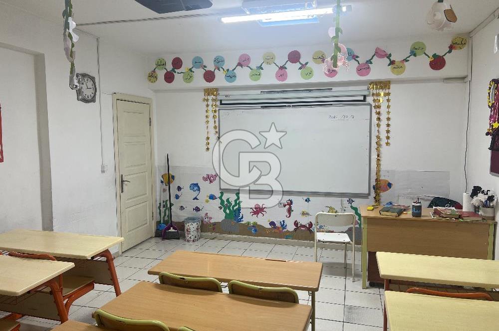 Ana Cadde Üzerinde 300m2 Satılık Dükkan