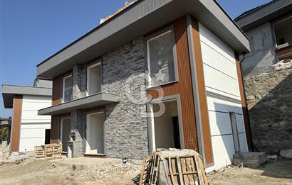 CB AKADEMİ BAŞİSKELE SATILIK SIFIR 5+1 DENİZ MANZARALI VİLLA