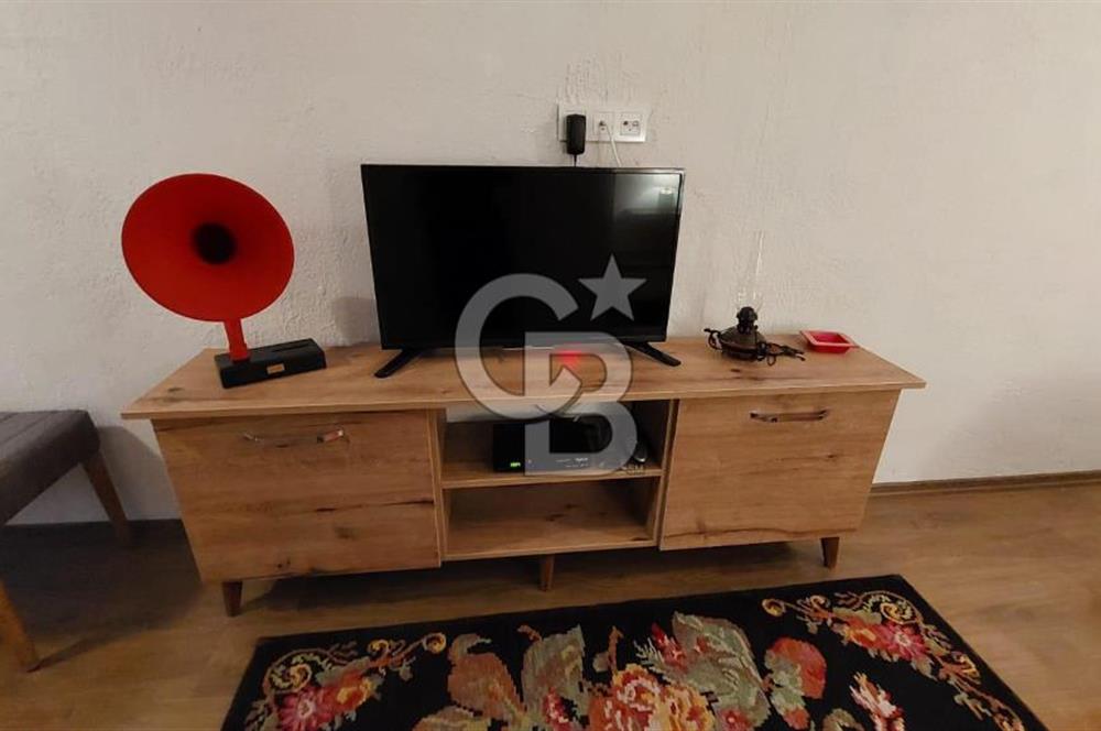 URLA SANAT SOKAĞINA YÜRÜME MESAFESİNDE ŞÖMİNE JAKUZİLİ MÜSTAKİL TAŞ EV SATILIK