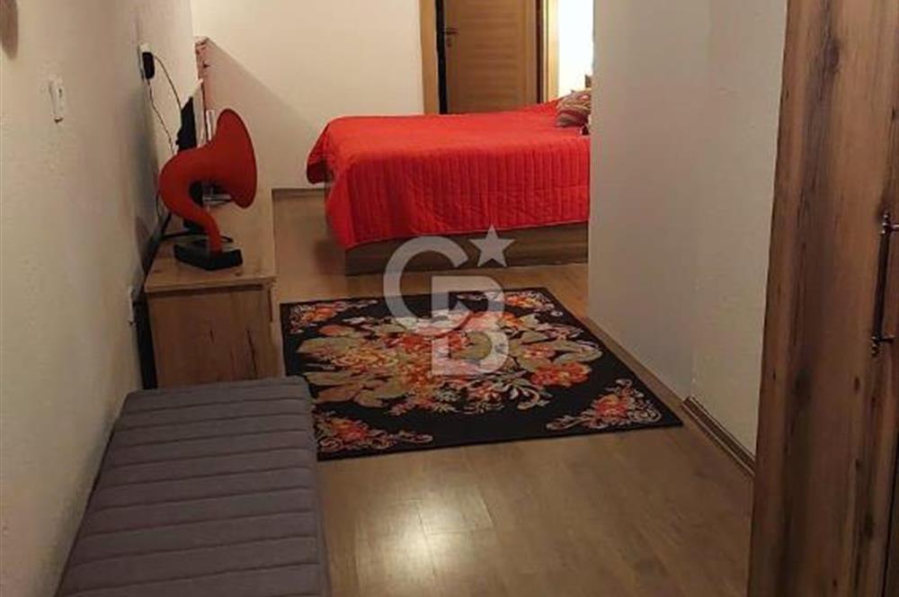 URLA SANAT SOKAĞINA YÜRÜME MESAFESİNDE ŞÖMİNE JAKUZİLİ MÜSTAKİL TAŞ EV SATILIK