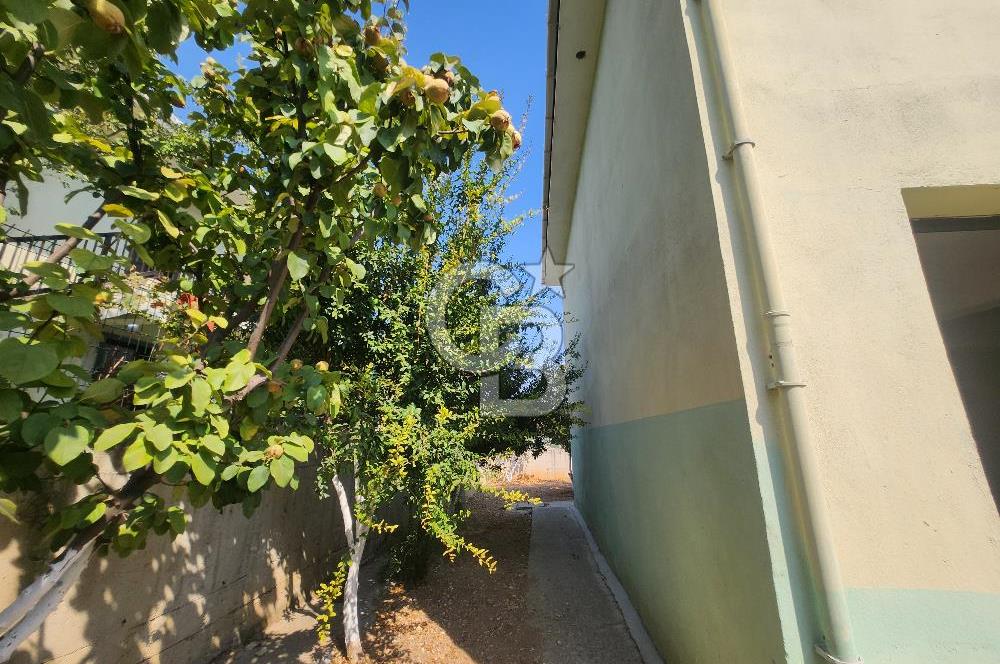 Menderes Bulgurca Satılık Ev Dubleks Tam Müstakil 500 m² Arsa