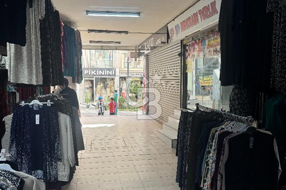 MALTEPE GEÇİT PASAJINDA GİRİŞ KATI 19M2 SATILIK MAĞAZA / DÜKKAN