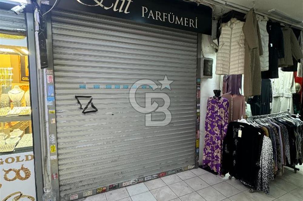 MALTEPE GEÇİT PASAJINDA GİRİŞ KATI 19M2 SATILIK MAĞAZA / DÜKKAN