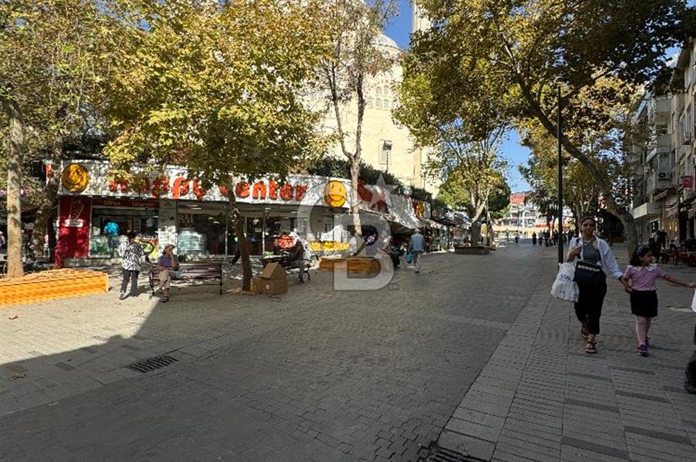 MALTEPE GEÇİT PASAJINDA GİRİŞ KATI 19M2 SATILIK MAĞAZA / DÜKKAN