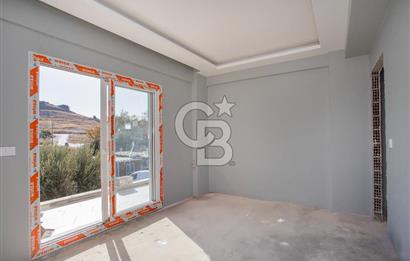 Foça Bağarası Kazım Dirik Mahallesinde Satılık 1+1 Dubleks Daire