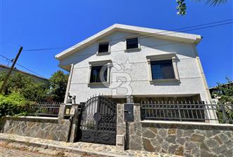 CB SE7EN'DAN GÜRPINARDA DENİZ MANZARALI 8+2 VİLLA