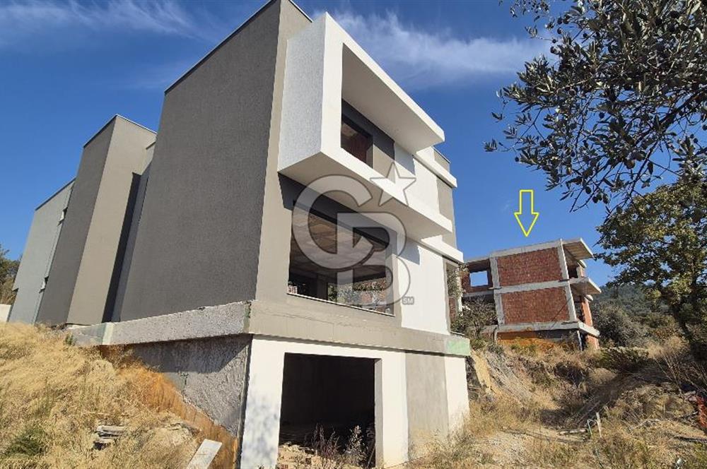 Urlaya 5 Kilometre Mesafede 6+2 Na Tamam Müstakil Villa