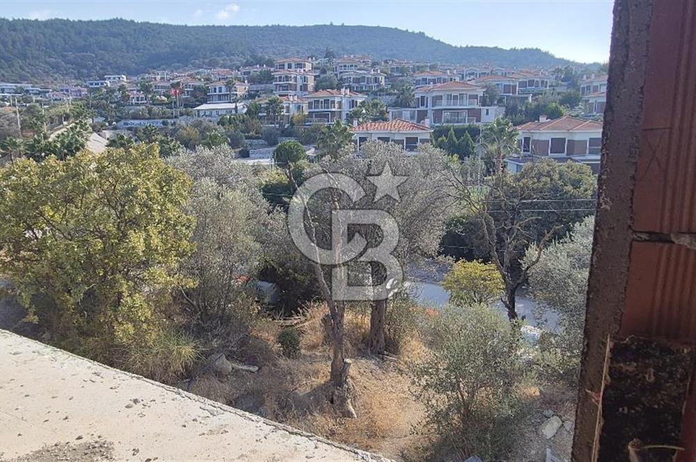 Urla 'ya 5 Km. Mesafede 6+2 Na Tamam Müstakil Villa