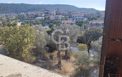 Urla 'ya 5 Km. Mesafede 6+2 Na Tamam Müstakil Villa