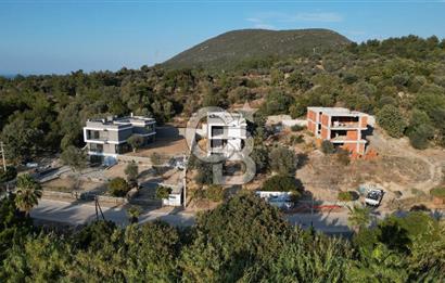 Urlaya 5 Kilometre Mesafede 6+2 Na Tamam Müstakil Villa