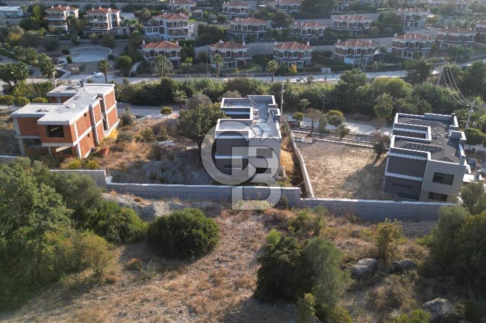 Urlaya 5 Kilometre Mesafede 6+2 Na Tamam Müstakil Villa