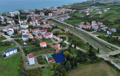 YAKAKENT'TE SATILIK İMARLI VİLLA ARSASI
