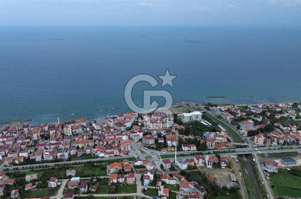 YAKAKENT'TE SATILIK İMARLI VİLLA ARSASI