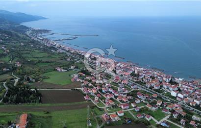 YAKAKENT'TE SATILIK İMARLI VİLLA ARSASI