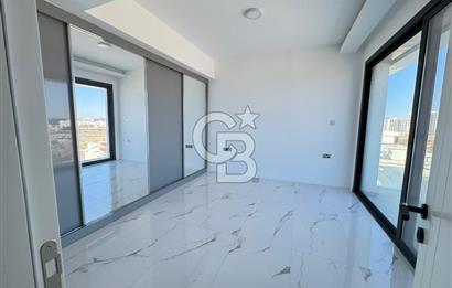 İskele-Longbeach Bölgesinde  Longbeach Panorama Rezidans´ta 1+1 Penthouse