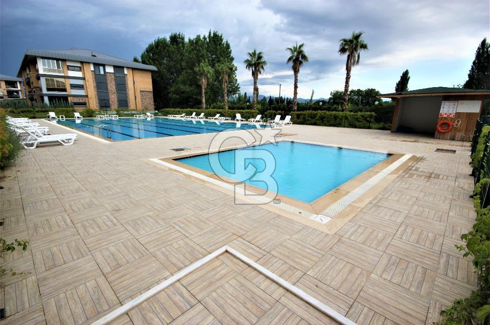 EDREMİT'İN EN PRESTİJLİ SİTESİNDE 4+1 BAHÇE KATI LÜKS DAİRE