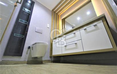 EDREMİT'İN EN PRESTİJLİ SİTESİNDE 4+1 BAHÇE KATI LÜKS DAİRE