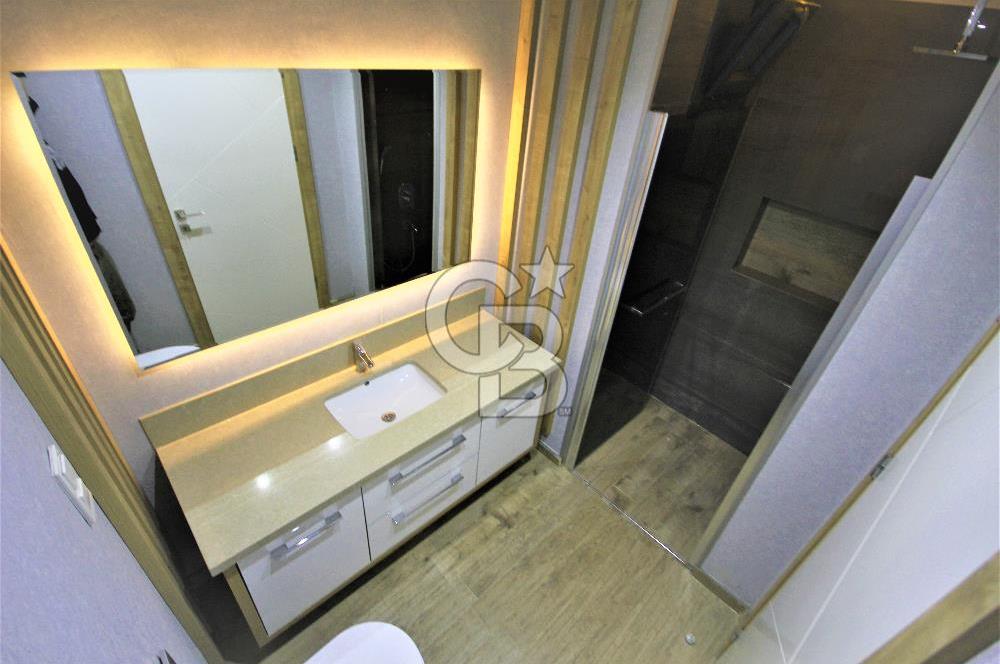 EDREMİT'İN EN PRESTİJLİ SİTESİNDE 4+1 BAHÇE KATI LÜKS DAİRE