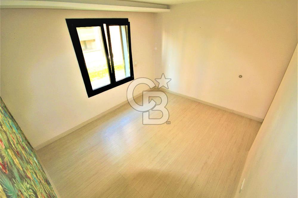 EDREMİT'İN EN PRESTİJLİ SİTESİNDE 4+1 BAHÇE KATI LÜKS DAİRE