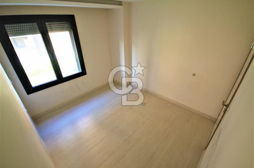EDREMİT'İN EN PRESTİJLİ SİTESİNDE 4+1 BAHÇE KATI LÜKS DAİRE