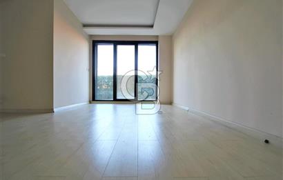 EDREMİT'İN EN PRESTİJLİ SİTESİNDE 4+1 BAHÇE KATI LÜKS DAİRE