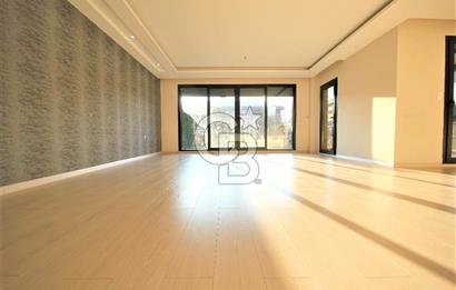EDREMİT'İN EN PRESTİJLİ SİTESİNDE 4+1 BAHÇE KATI LÜKS DAİRE